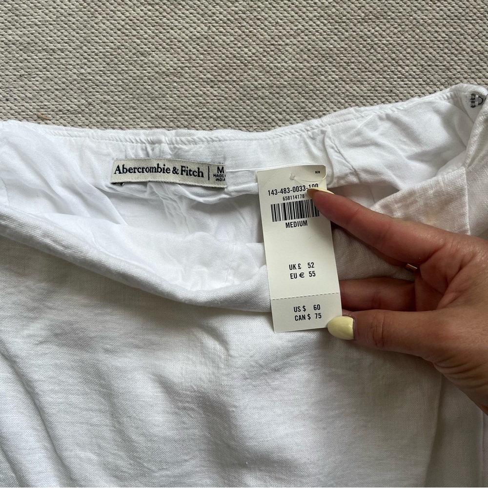 NWT Linen skort - Picture 4 of 5